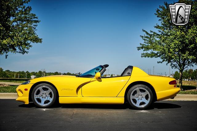 used 2001 Dodge Viper car, priced at $75,000