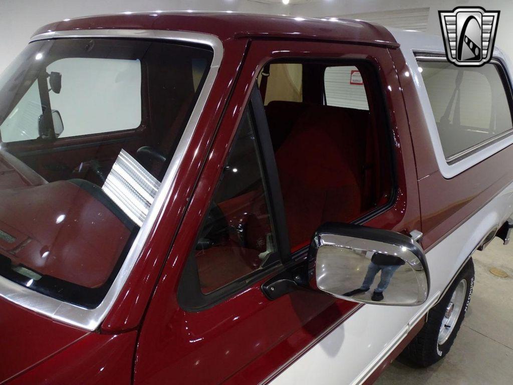 used 1993 Ford Bronco car, priced at $27,000