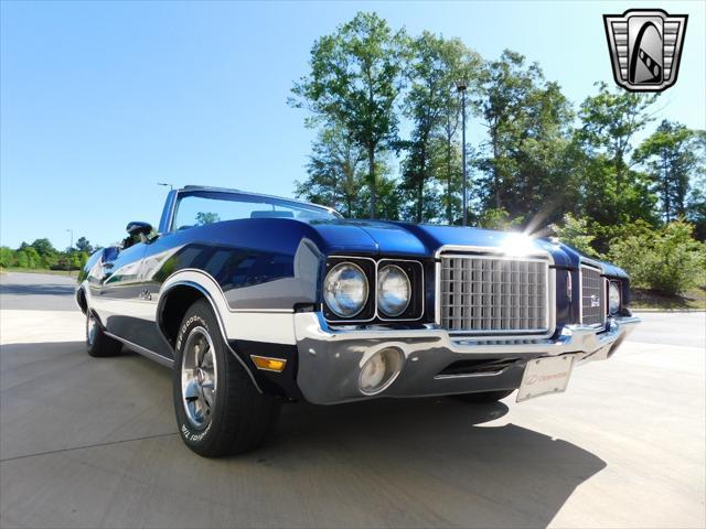 used 1972 Oldsmobile Cutlass Supreme car, priced at $52,000