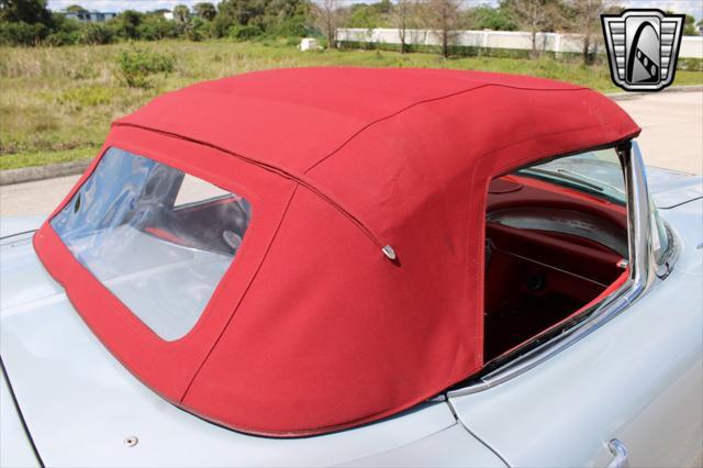 used 1962 Chevrolet Corvette car, priced at $82,000