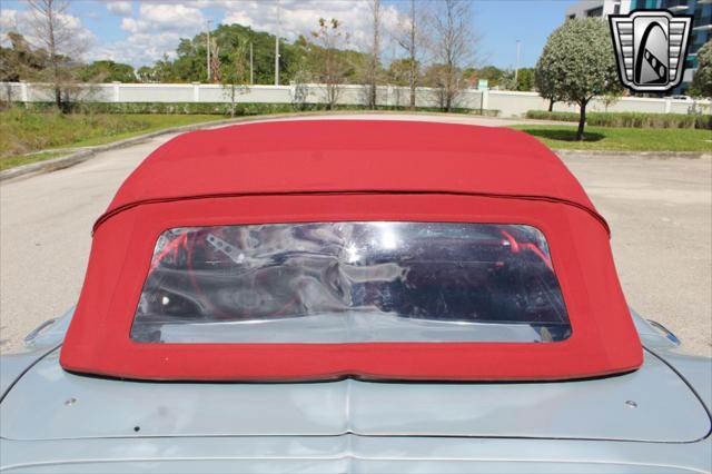 used 1962 Chevrolet Corvette car, priced at $82,000