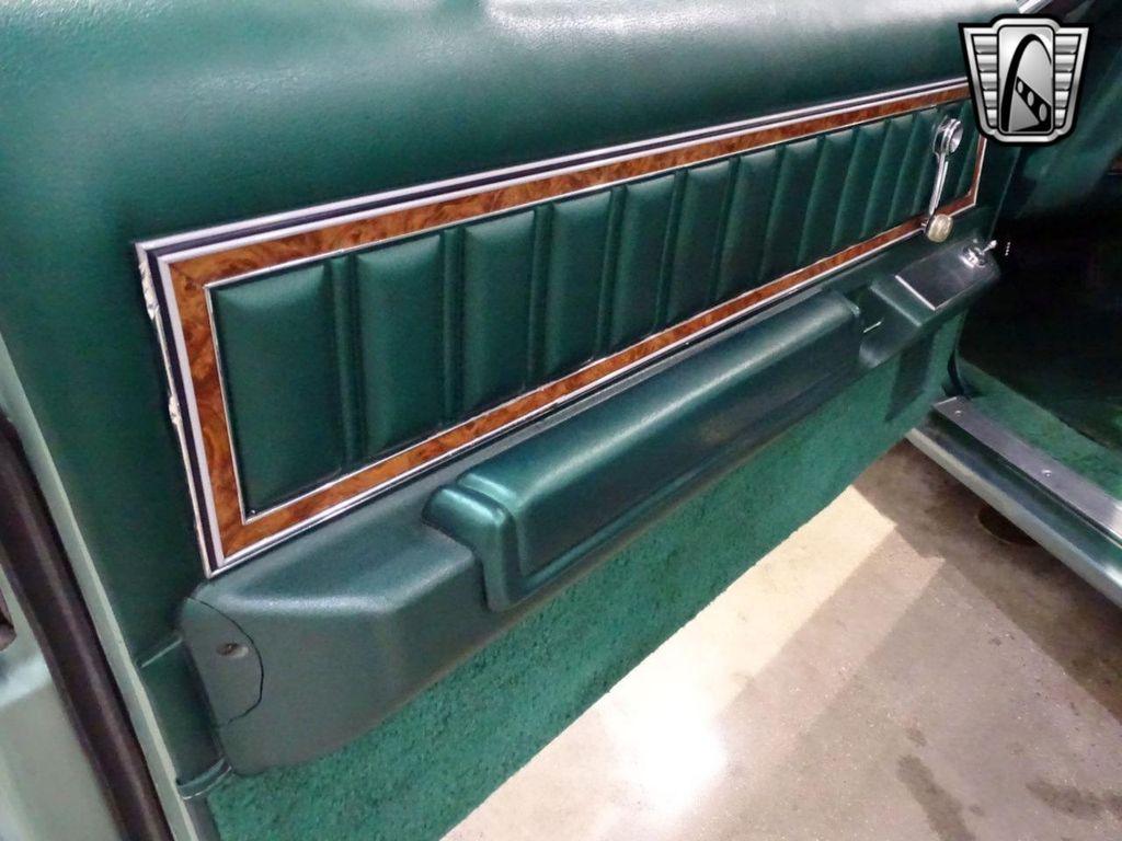 used 1977 Ford Thunderbird car, priced at $13,000