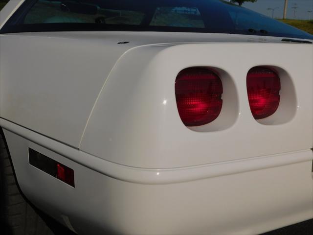 used 1995 Chevrolet Corvette car, priced at $19,000