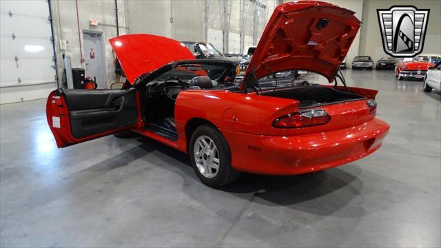 used 1995 Chevrolet Camaro car, priced at $17,000