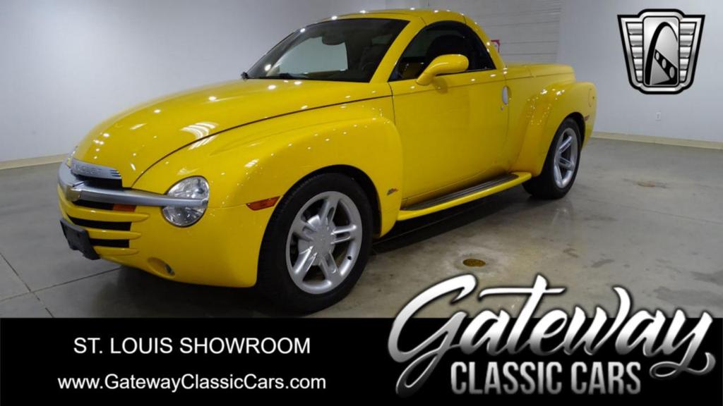 used 2005 Chevrolet SSR car, priced at $22,000