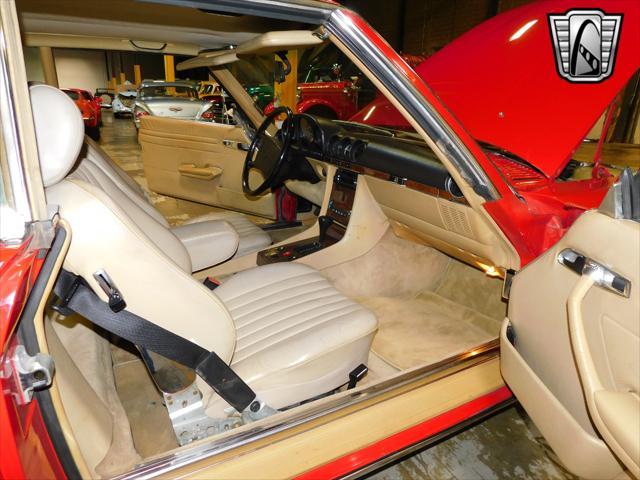 used 1987 Mercedes-Benz 560SL car, priced at $22,000