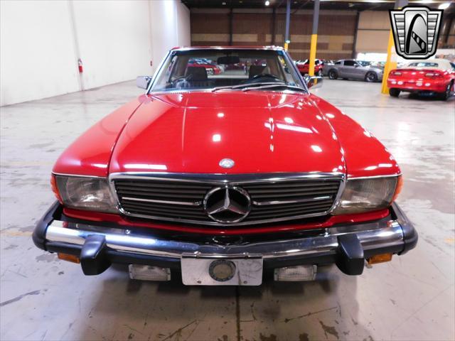 used 1987 Mercedes-Benz 560SL car, priced at $22,000