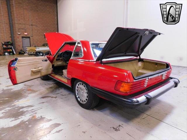 used 1987 Mercedes-Benz 560SL car, priced at $22,000