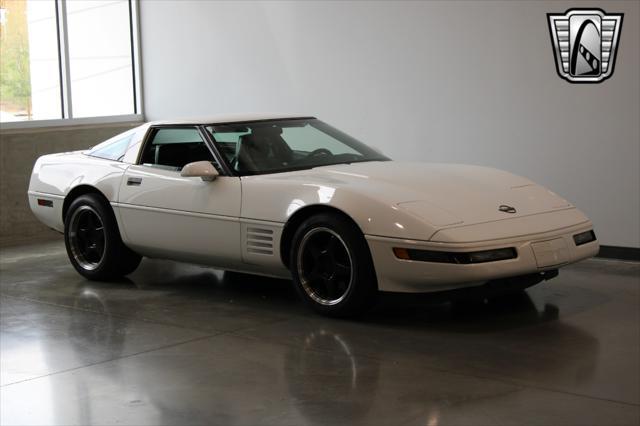 used 1992 Chevrolet Corvette car, priced at $20,000