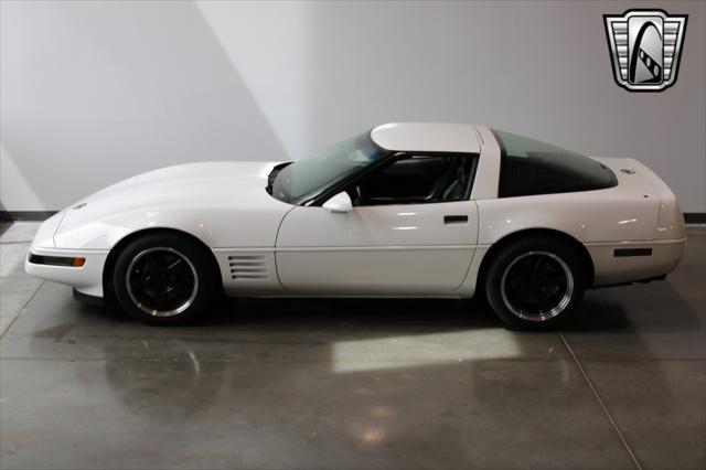 used 1992 Chevrolet Corvette car, priced at $20,000