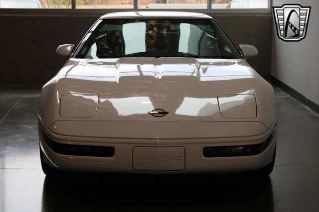 used 1992 Chevrolet Corvette car, priced at $20,000