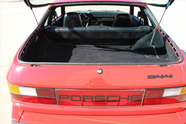 used 1985 Porsche 944 car, priced at $13,000