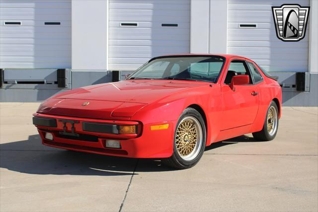 used 1985 Porsche 944 car, priced at $13,000