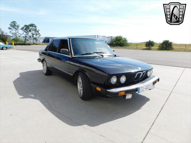 used 1987 BMW 528 car, priced at $15,000