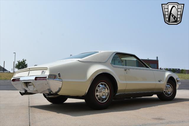 used 1968 Oldsmobile Toronado car, priced at $40,000