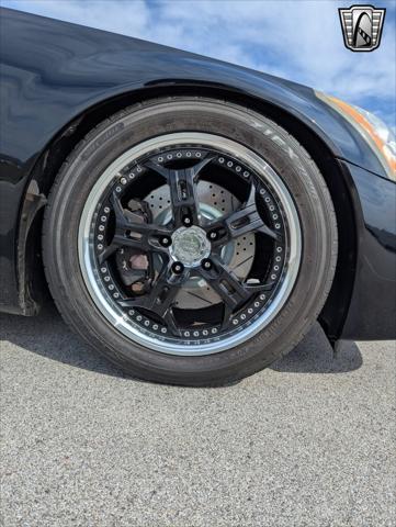used 2005 Cadillac XLR car, priced at $19,000