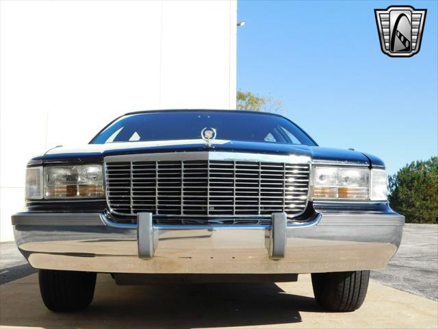 used 1993 Cadillac Fleetwood car, priced at $12,000