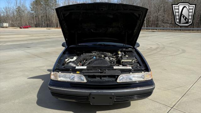 used 1989 Ford Thunderbird car, priced at $13,000