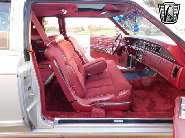 used 1976 Lincoln Continental car, priced at $17,000