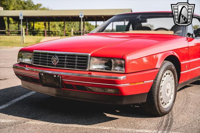 used 1992 Cadillac Allante car, priced at $13,000