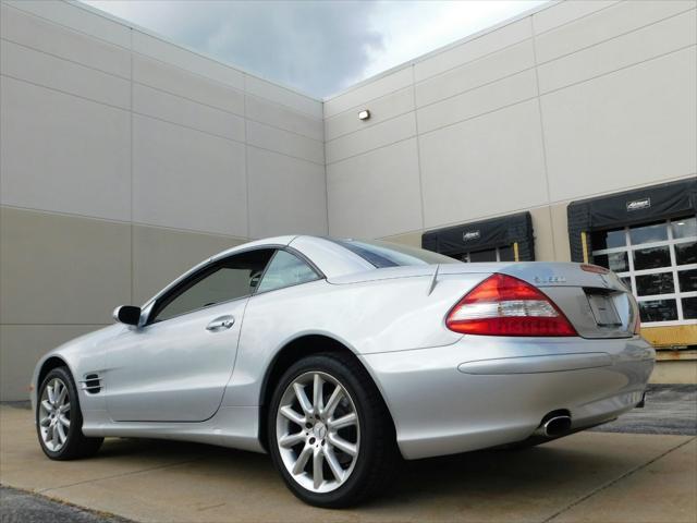 used 2007 Mercedes-Benz SL-Class car, priced at $21,000