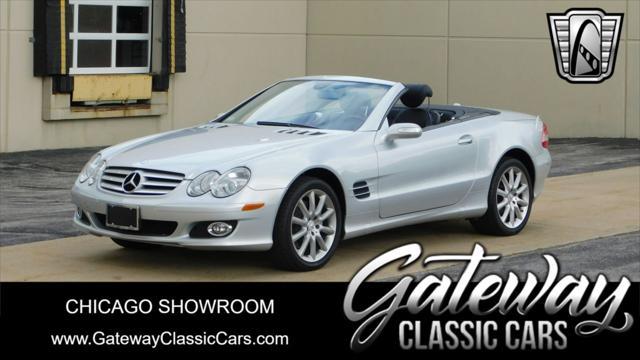 used 2007 Mercedes-Benz SL-Class car, priced at $21,000