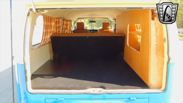 used 1971 Volkswagen Microbus car, priced at $40,000