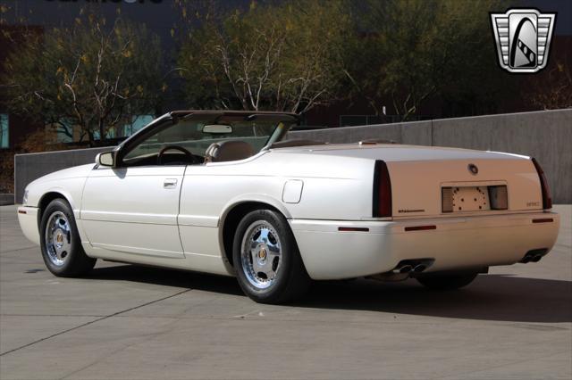 used 2002 Cadillac Eldorado car, priced at $17,500