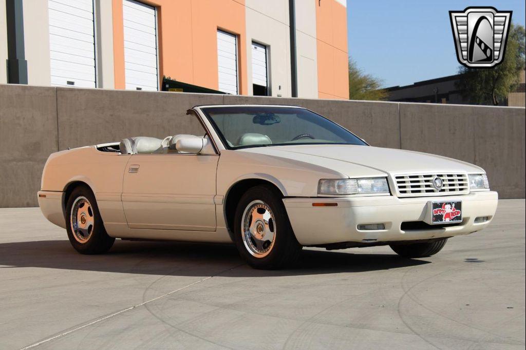 used 2002 Cadillac Eldorado car, priced at $14,500