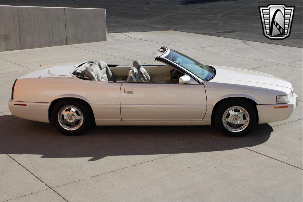used 2002 Cadillac Eldorado car, priced at $14,500