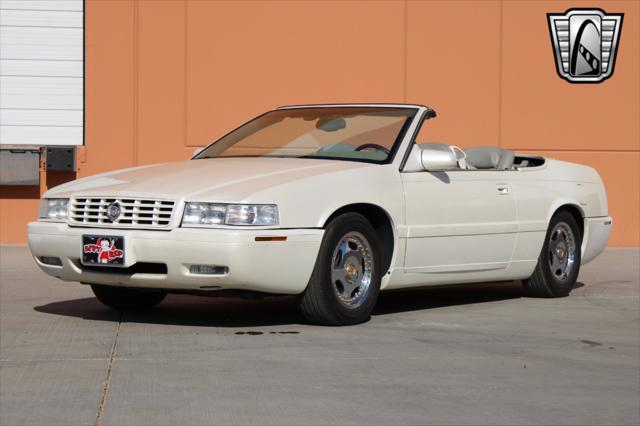 used 2002 Cadillac Eldorado car, priced at $17,500