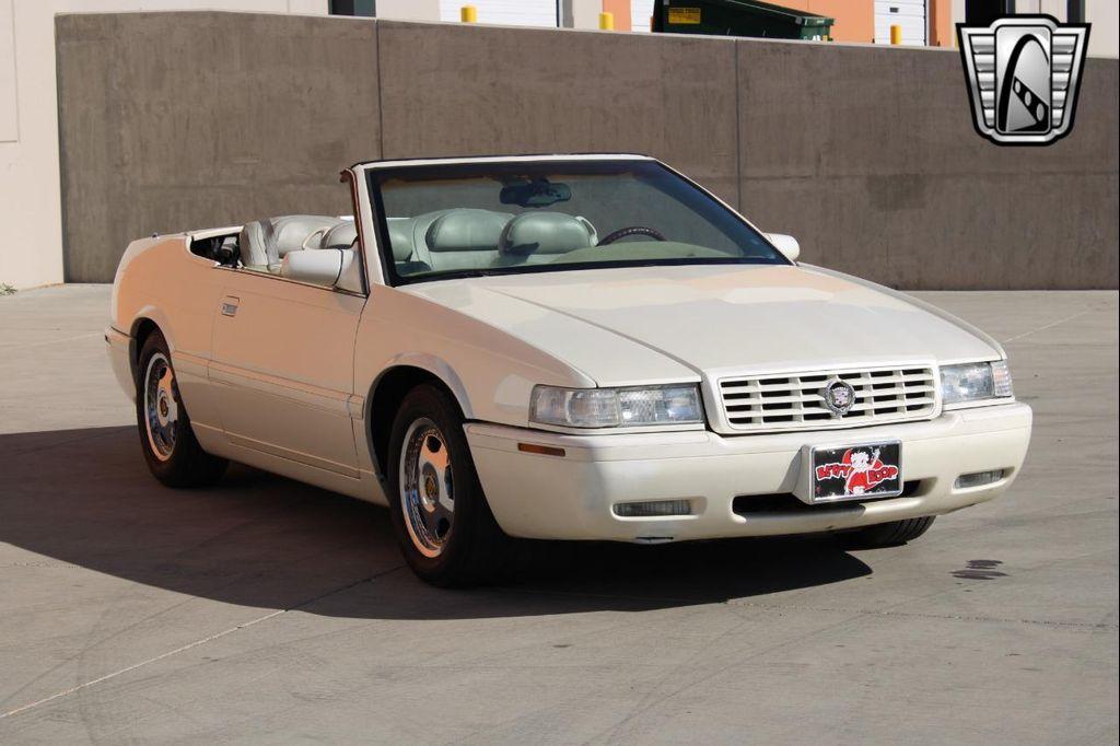 used 2002 Cadillac Eldorado car, priced at $14,500