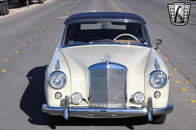 used 1960 Mercedes-Benz 220 car, priced at $169,000