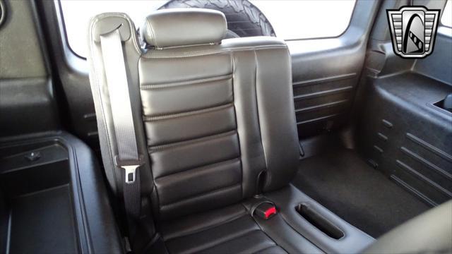 used 2006 Hummer H2 car, priced at $38,000