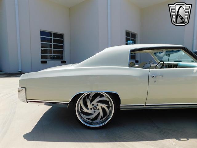 used 1972 Chevrolet Monte Carlo car, priced at $40,000