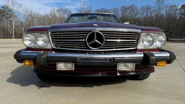 used 1986 Mercedes-Benz 560SL car, priced at $40,000