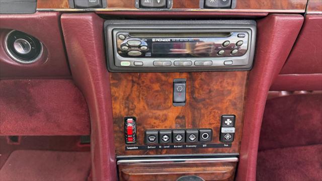 used 1986 Mercedes-Benz 560SL car, priced at $40,000
