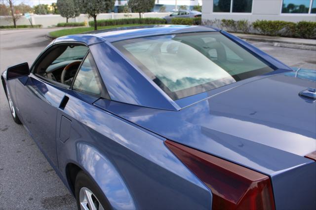 used 2005 Cadillac XLR car, priced at $28,000