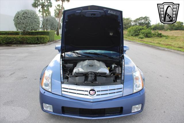 used 2005 Cadillac XLR car, priced at $28,000