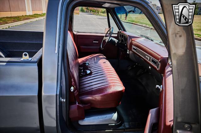 used 1986 Chevrolet Pickup Truck car, priced at $15,000