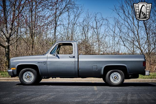 used 1986 Chevrolet Pickup Truck car, priced at $15,000