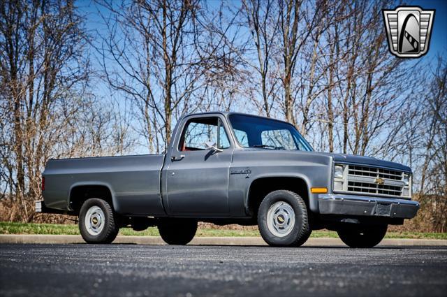 used 1986 Chevrolet Pickup Truck car, priced at $15,000