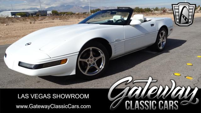 used 1992 Chevrolet Corvette car, priced at $17,000