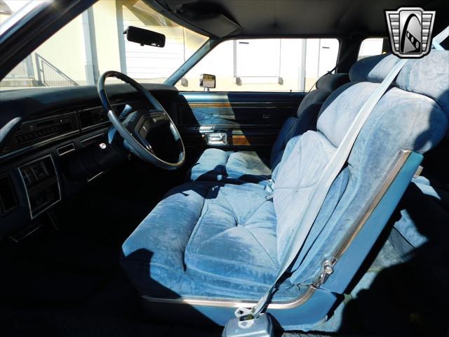 used 1976 Lincoln Continental car, priced at $24,000