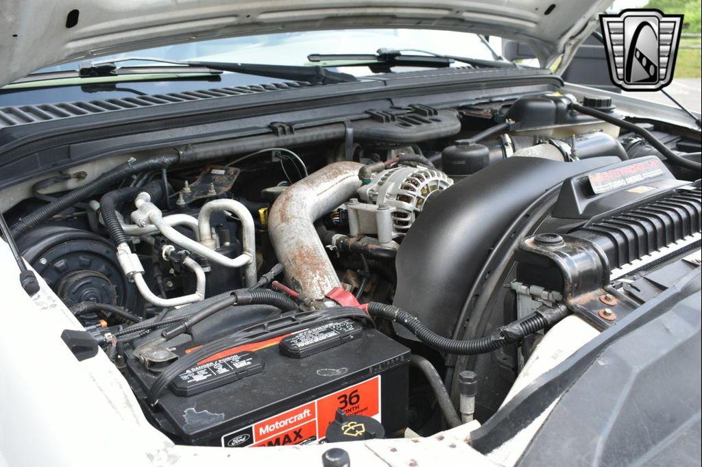 used 2005 Ford Excursion car, priced at $40,000