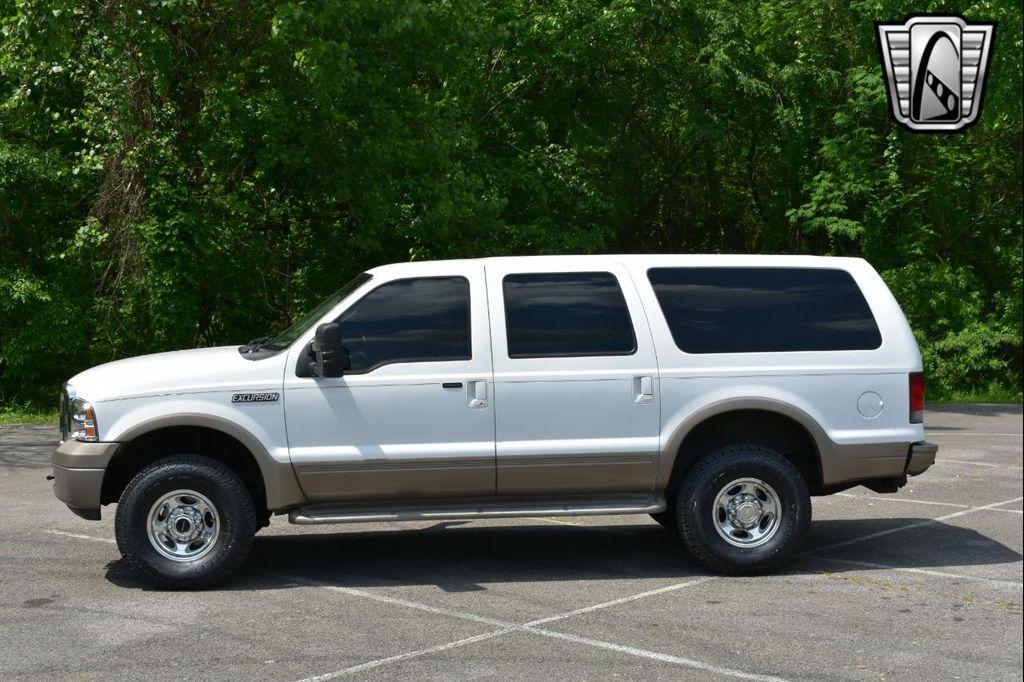 used 2005 Ford Excursion car, priced at $40,000