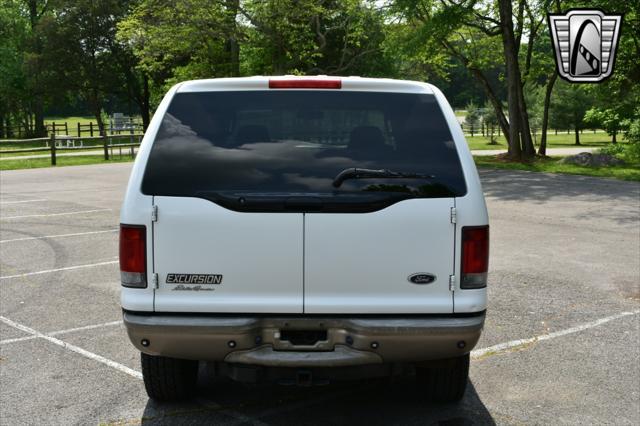 used 2005 Ford Excursion car, priced at $40,000