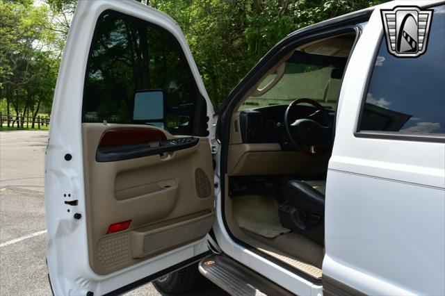 used 2005 Ford Excursion car, priced at $40,000