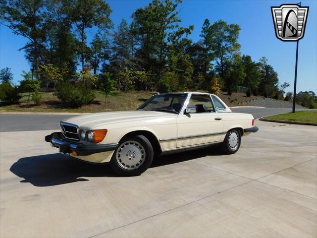 used 1987 Mercedes-Benz 560SL car, priced at $40,000