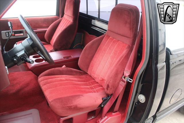 used 1990 Chevrolet 1500 car, priced at $40,000